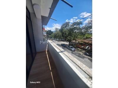 Casa de 4 alcobas en venta en La Milagrosa, Medellín, 132 m² · foto 4 de 13