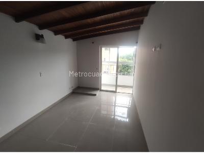 Apartamento de 3 alcobas en arriendo en San Joaquin, Medellín, 91 m² · foto 3 de 11