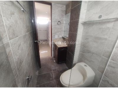 Apartamento de 3 alcobas en arriendo en San Joaquin, Medellín, 91 m² · foto 10 de 11