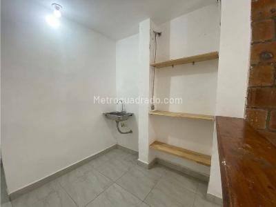 Apartaestudio en arriendo en Trinidad, Medellín, 28 m² · foto 3 de 6
