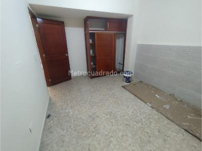 Casa de 3 alcobas en venta en La Milagrosa, Medellín, 93 m² · foto 10 de 16