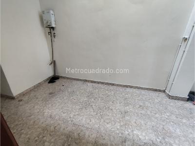Casa de 3 alcobas en venta en La Milagrosa, Medellín, 93 m² · foto 7 de 16