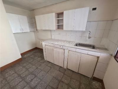 Apartamento de 3 alcobas en arriendo en Buenos Aires, Medellín, 98 m² · foto 2 de 20