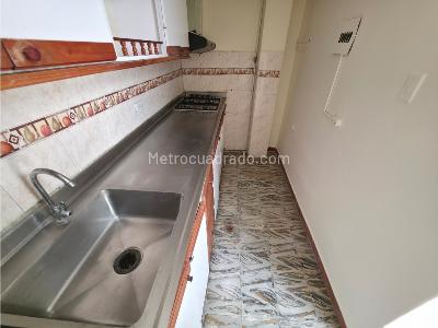 Apartamento de 2 alcobas en arriendo en Buenos Aires, Medellín, 50 m² · foto 3 de 14