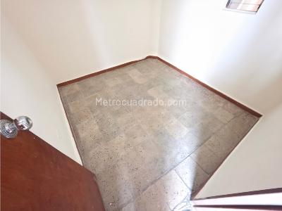 Apartamento de 2 alcobas en arriendo en Buenos Aires, Medellín, 50 m² · foto 8 de 14