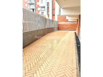 Apartamento en arriendo en Cabañas, Bello · foto 11 de 11