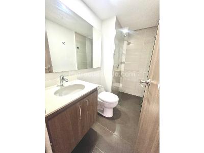 Apartamento en arriendo en Cabañas, Bello · foto 9 de 11