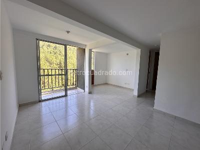 Apartamento en arriendo en Serramonte, Bello · foto 5 de 16