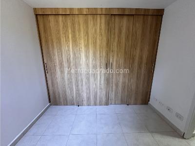 Apartamento en arriendo en Serramonte, Bello · foto 8 de 16