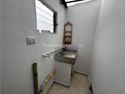 Apartamento de 2 alcobas en arriendo en Cucaracho, Medellín, 45 m² · foto 8 de 11