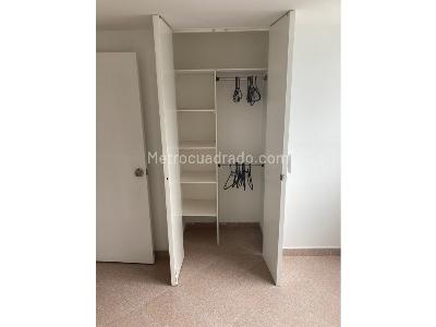 Apartamento de 3 alcobas en arriendo en La Magnolia, Envigado, 80 m² · foto 7 de 13
