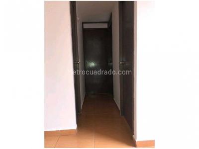 Apartamento de 3 alcobas en arriendo en Cabecera San Antonio De Prado, Medellín, 50 m² · foto 4 de 8