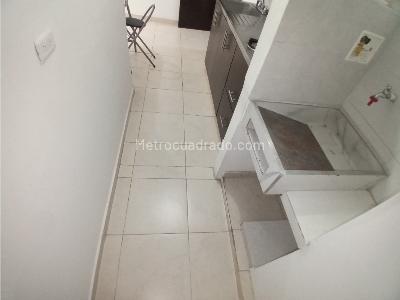 Apartamento de 1 alcoba en venta en La Mansión, Medellín, 30 m² · foto 6 de 11