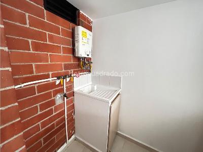 Apartamento de 2 alcobas en arriendo en Cristobal, Medellín, 45 m² · foto 4 de 14
