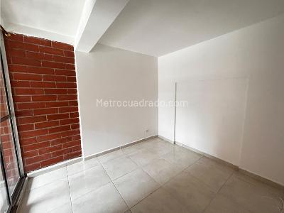Apartamento de 2 alcobas en arriendo en Cristobal, Medellín, 45 m² · foto 6 de 14