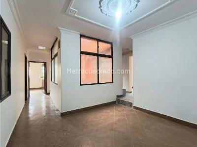 Casa de 3 alcobas en arriendo en Fatima, Itagüí, 220 m² · foto 7 de 20
