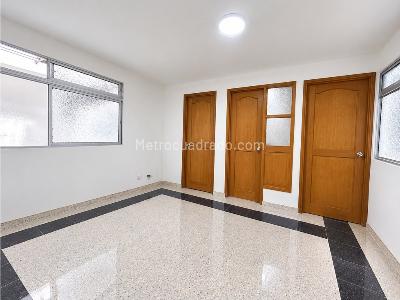 Apartamento de 2 alcobas en arriendo en Suramericana, Medellín, 54 m² · foto 4 de 10