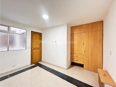 Apartamento de 2 alcobas en arriendo en Suramericana, Medellín, 54 m² · foto 5 de 10