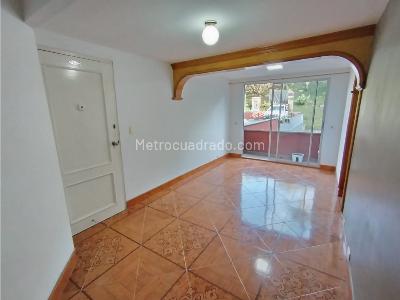 Apartamento de 3 alcobas en venta en Buenos Aires, Medellín, 50 m² · foto 5 de 18
