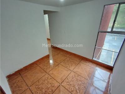 Apartamento de 3 alcobas en venta en Buenos Aires, Medellín, 50 m² · foto 6 de 18