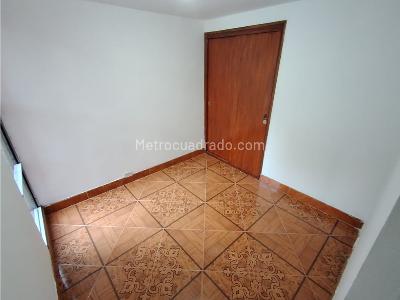 Apartamento de 3 alcobas en venta en Buenos Aires, Medellín, 50 m² · foto 8 de 18