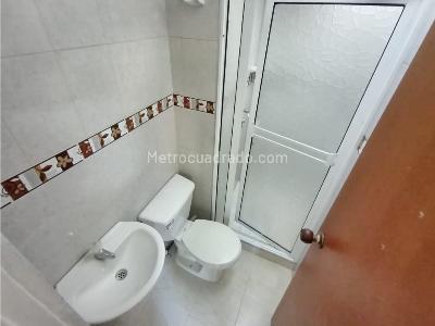 Apartamento de 3 alcobas en venta en Buenos Aires, Medellín, 50 m² · foto 14 de 18