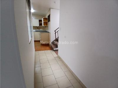 Apartamento de 3 alcobas en arriendo en Belen San Bernardo, Medellín, 120 m² · foto 11 de 18