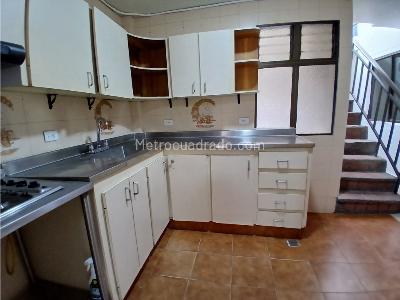 Apartamento de 3 alcobas en arriendo en Belen San Bernardo, Medellín, 120 m² · foto 4 de 18