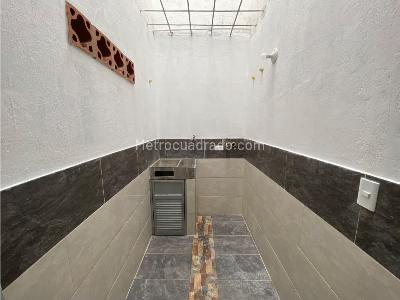 Apartamento de 3 alcobas en arriendo en La America, Medellín, 80 m² · foto 5 de 6