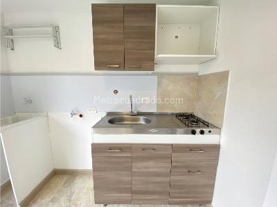 Apartaestudio en arriendo en Castropol, Medellín, 30 m² · foto 1 de 6
