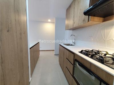 Apartamento de 2 alcobas en arriendo en Robledo San German, Medellín, 72 m² · foto 3 de 15