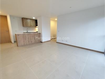 Apartamento de 2 alcobas en arriendo en Robledo San German, Medellín, 72 m² · foto 4 de 15