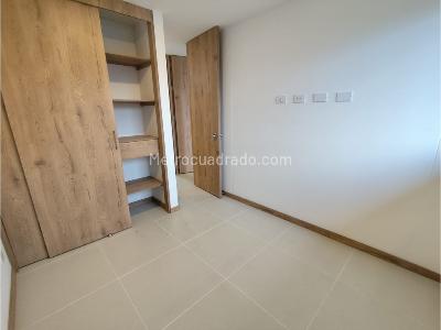 Apartamento de 2 alcobas en arriendo en Robledo San German, Medellín, 72 m² · foto 10 de 15