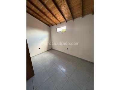 Apartamento de 2 alcobas en arriendo en La Colina, Medellín, 55 m² · foto 7 de 10