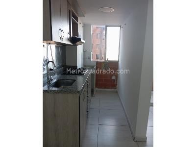 Apartamento de 3 alcobas en arriendo en Robledo La Aurora, Medellín, 45 m² · foto 1 de 14