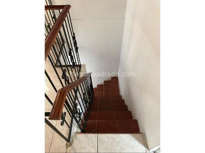 Apartamento de 2 alcobas en arriendo en Belen Rosales, Medellín, 75 m² · foto 9 de 10