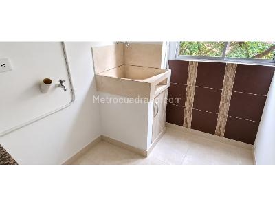 Apartamento de 2 alcobas en arriendo en La Pradera, Medellín, 50 m² · foto 7 de 8
