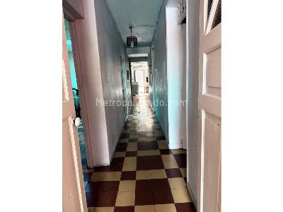 Casa de 4 alcobas en venta en Las Palmas, Medellín, 115 m² · foto 8 de 16