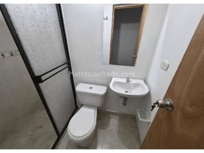 Apartamento de 2 alcobas en arriendo en El Salvador, Medellín, 70 m² · foto 10 de 15