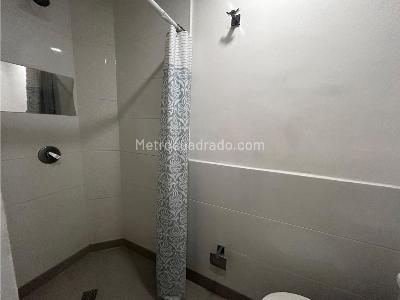 Apartaestudio en arriendo en Simon Bolivar, Medellín, 35 m² · foto 5 de 6