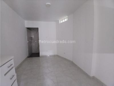 Apartaestudio en arriendo en Estadio, Medellín, 20 m² · foto 3 de 8