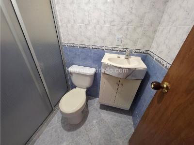 Apartamento de 2 alcobas en arriendo en Cataluña, Medellín, 68 m² · foto 13 de 16