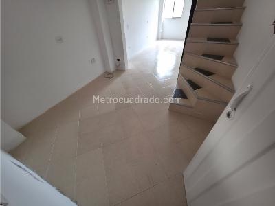 Apartamento de 2 alcobas en arriendo en Cataluña, Medellín, 68 m² · foto 4 de 16