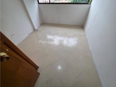 Apartamento de 2 alcobas en arriendo en Cataluña, Medellín, 68 m² · foto 6 de 16