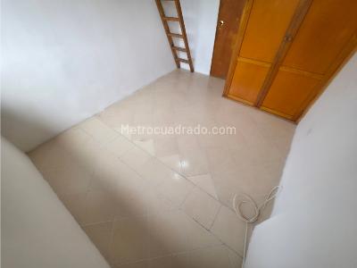 Apartamento de 2 alcobas en arriendo en Cataluña, Medellín, 68 m² · foto 7 de 16