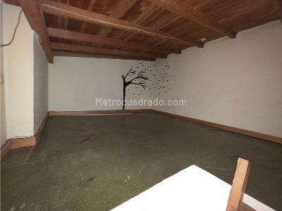 Apartamento de 2 alcobas en arriendo en Cataluña, Medellín, 68 m² · foto 9 de 16