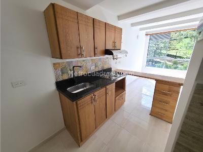 Apartamento de 2 alcobas en arriendo en Barrio De Jesús, Medellín, 40 m² · foto 3 de 17