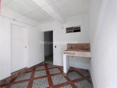 Apartamento de 4 alcobas en arriendo en Santa Maria, Itagüí, 100 m² · foto 16 de 17