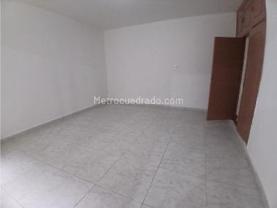 Casa de 4 alcobas en arriendo en Belén, Medellín, 190 m² · foto 11 de 16