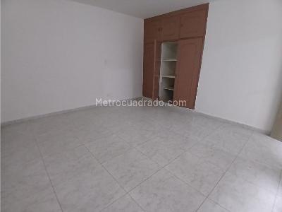 Casa de 4 alcobas en arriendo en Belén, Medellín, 190 m² · foto 12 de 16